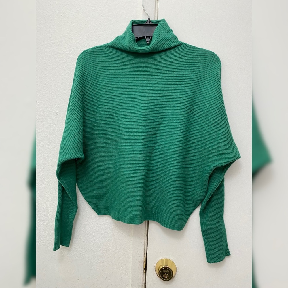 Joan Voss sweater size S